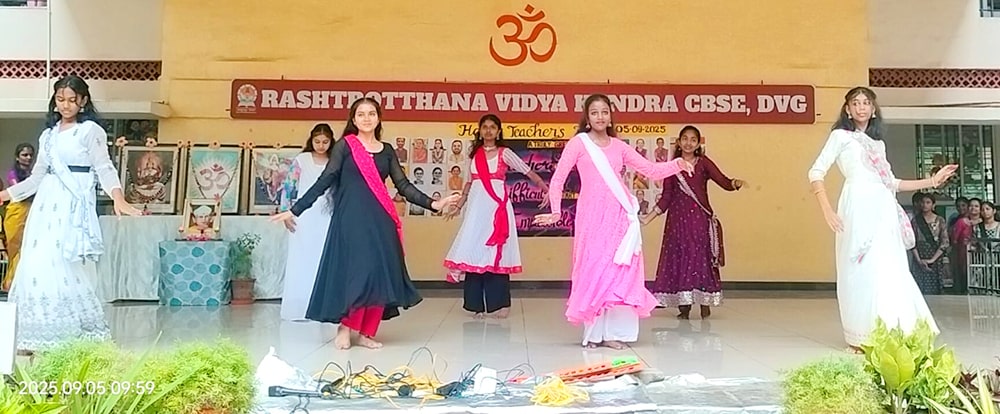 Teachers Day Celebration in RVK - Davanagere (17)