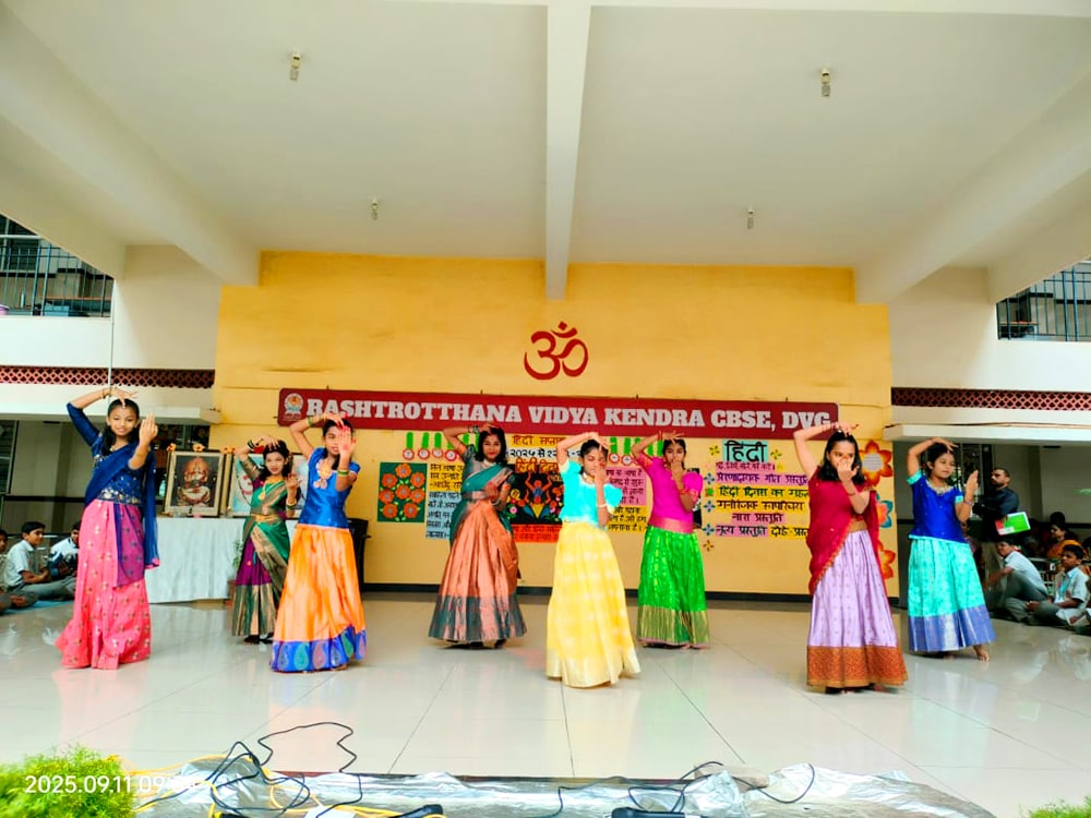 Hindi Week Celebration in RVK - Davangere (11)