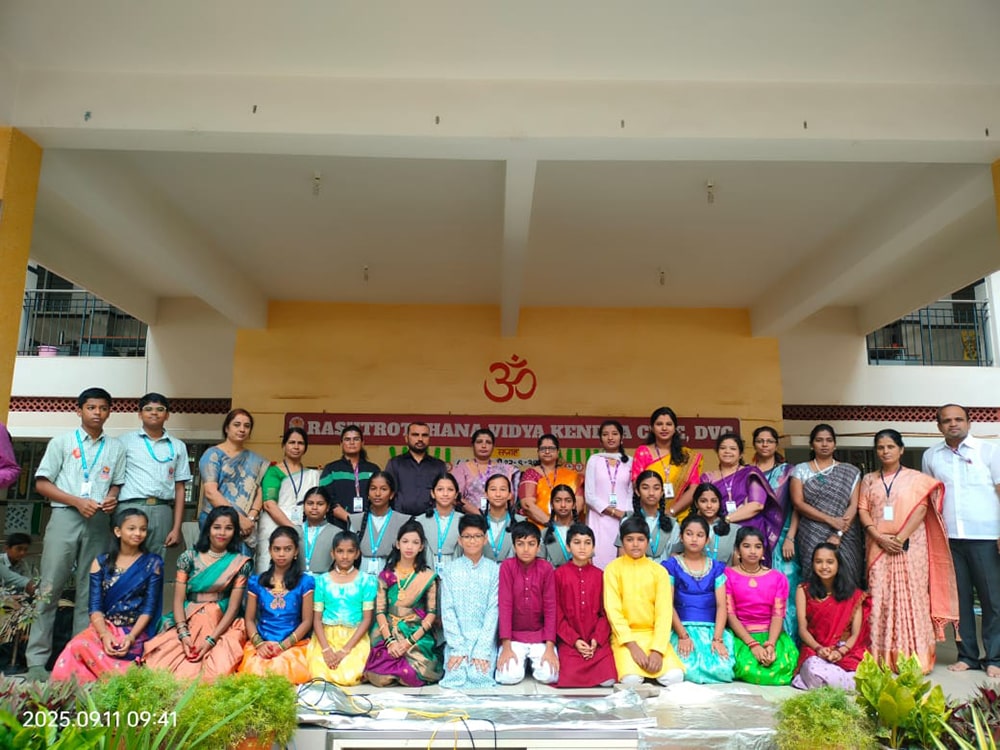 Hindi Week Celebration in RVK - Davangere (12)