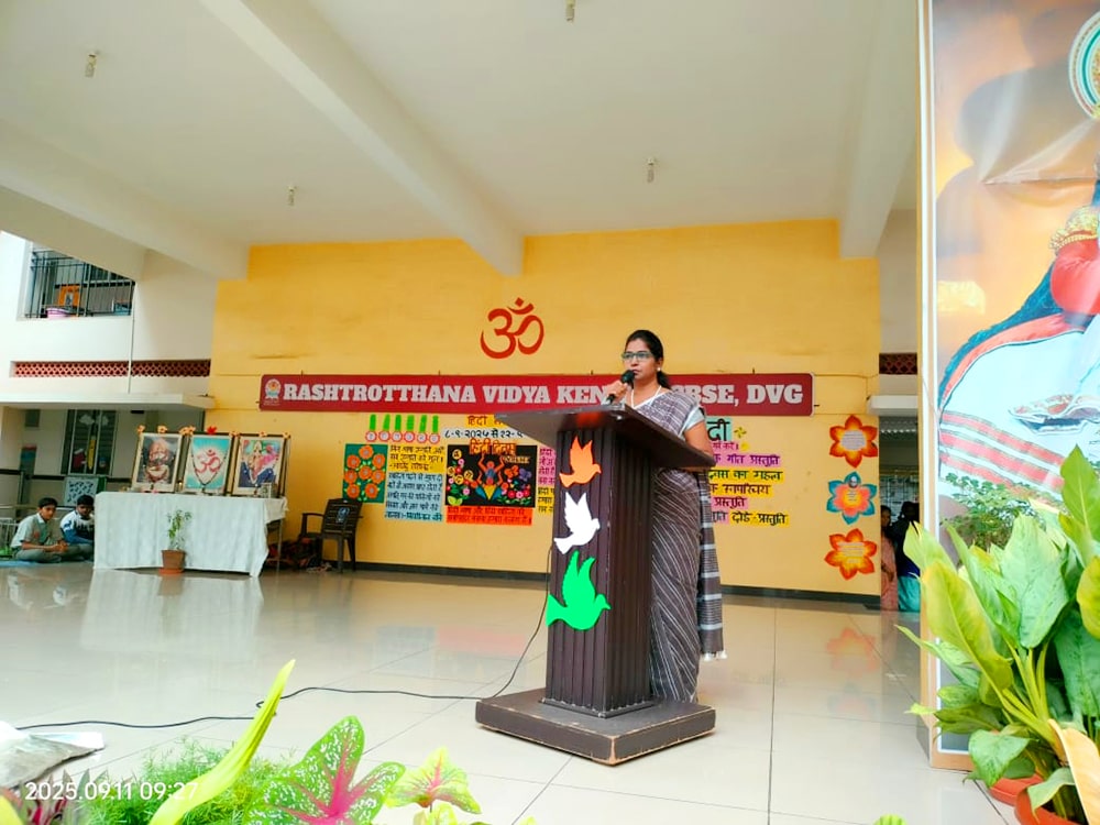 Hindi Week Celebration in RVK - Davangere (6)