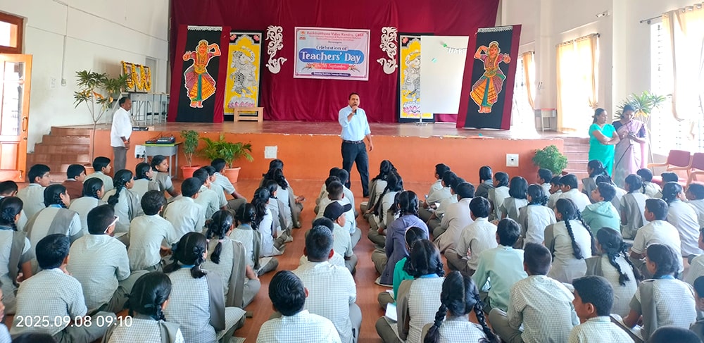 Student Welfare Session – II in RVK – Davangere (4)