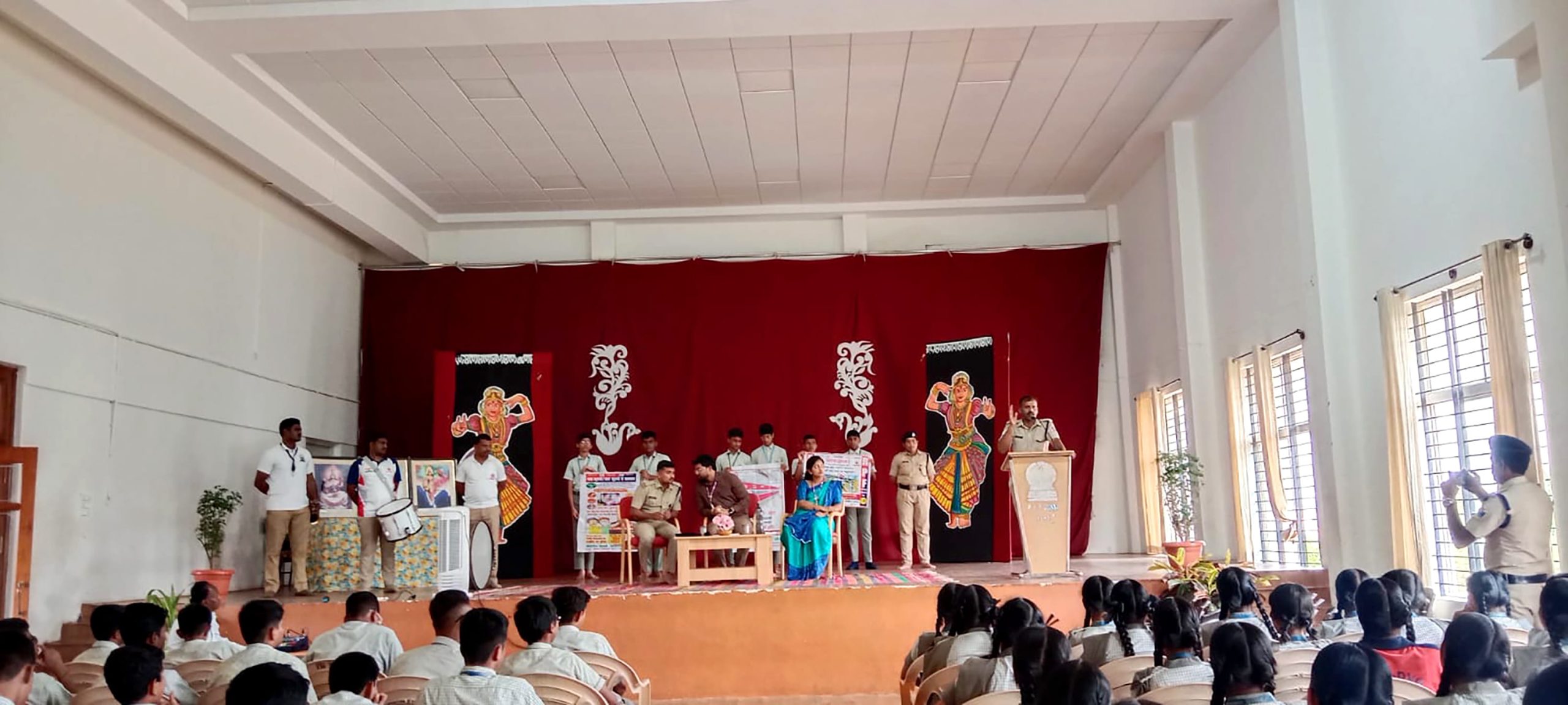Railway Protection Force Awareness Program at RVK - Davanagere at 7.42