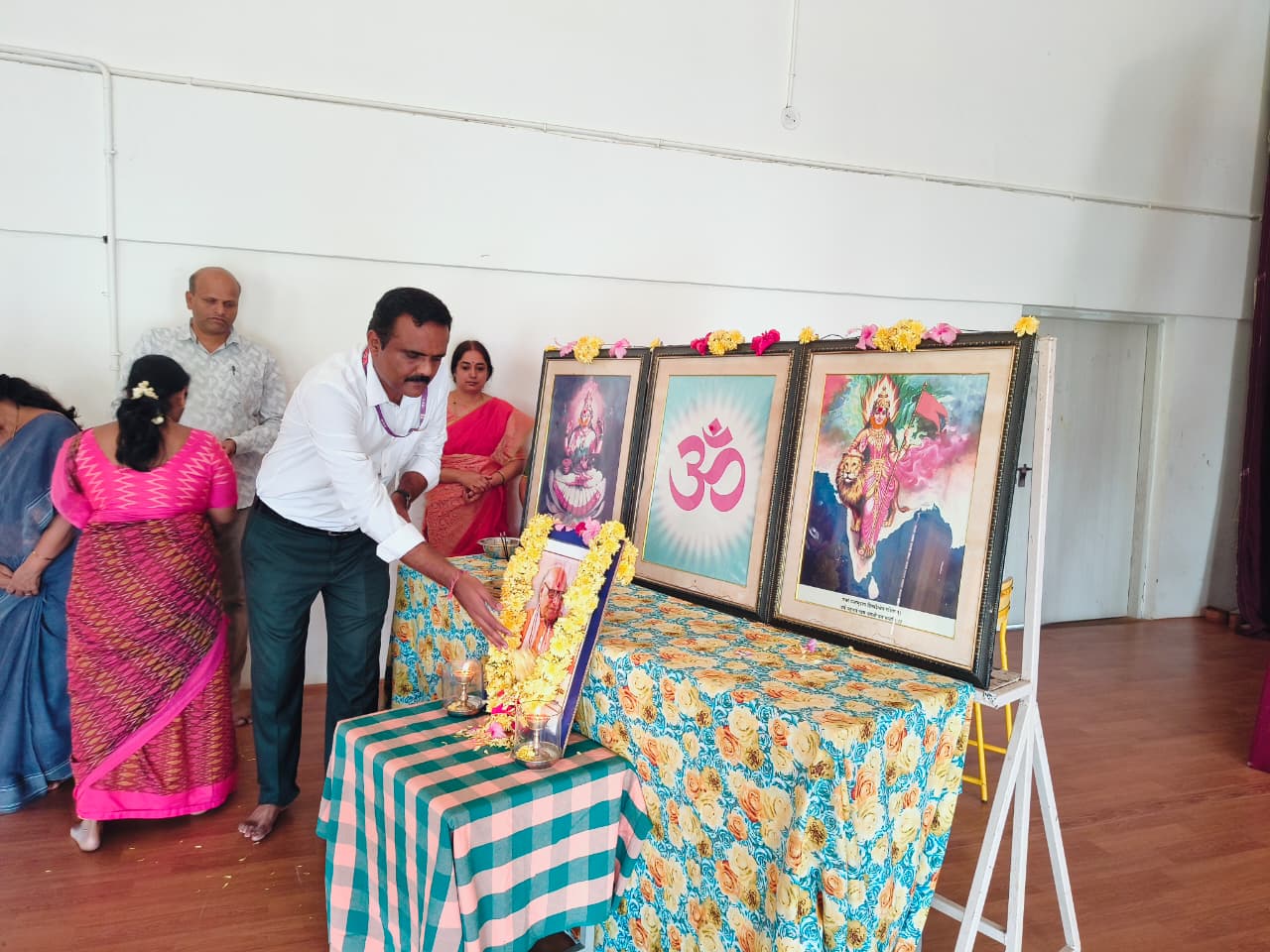 Tribute to Nadoja Dr. S. R. Ramaswamy in RVK - Davangere (2)