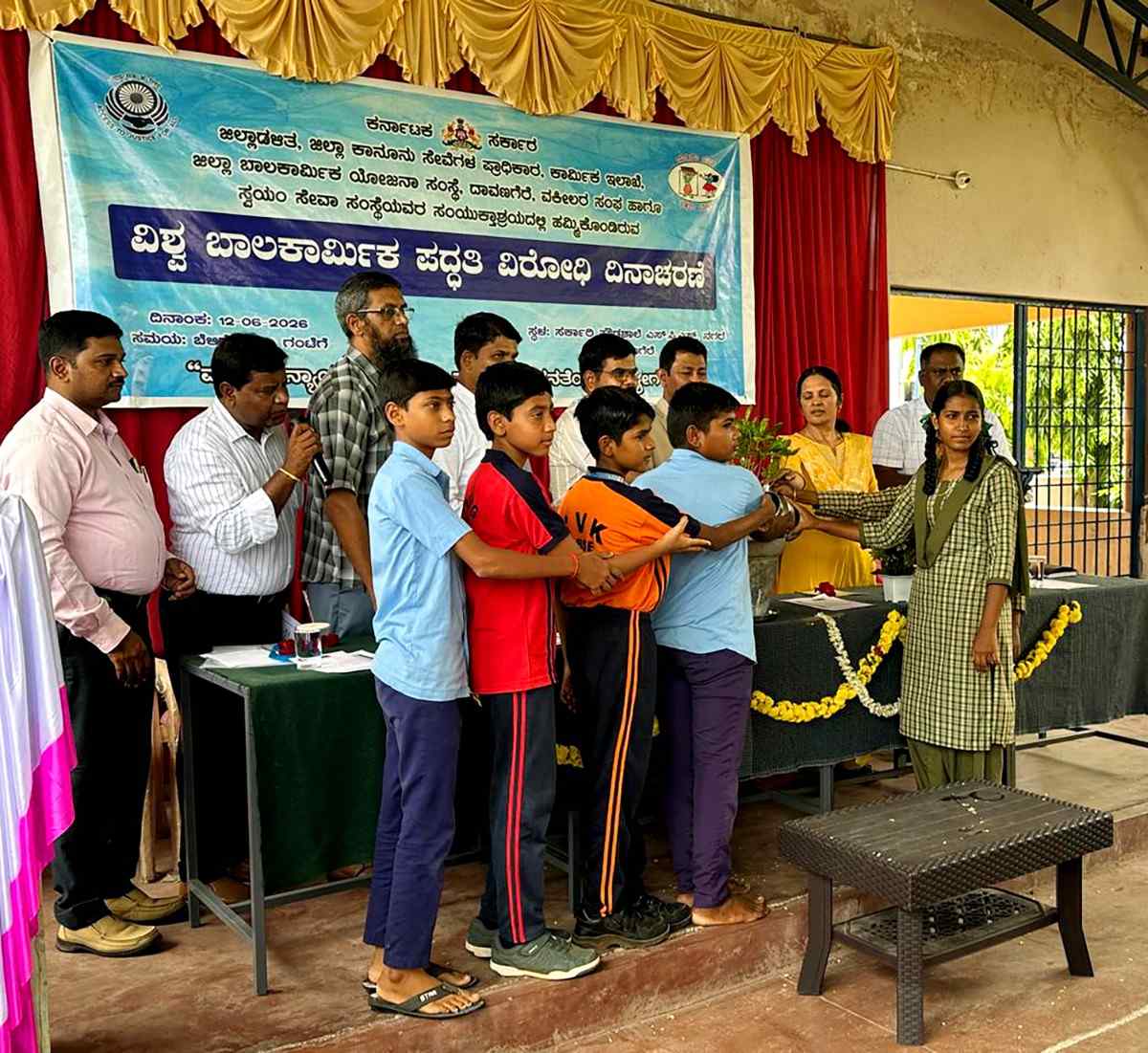 RVK – Davangere Students Shine in State-Level Anti-Child Labour Day Contests (3)