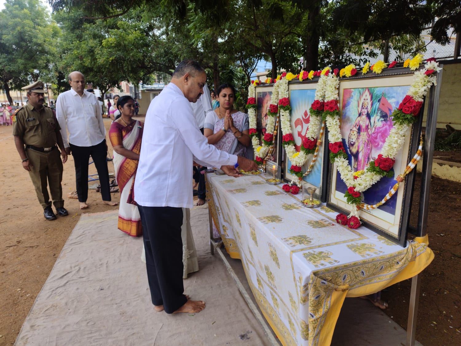 RVK Davanagere Celebrates 80th Independence Day with March Past, Cultural Programs, and Inspiring Addresses (2)